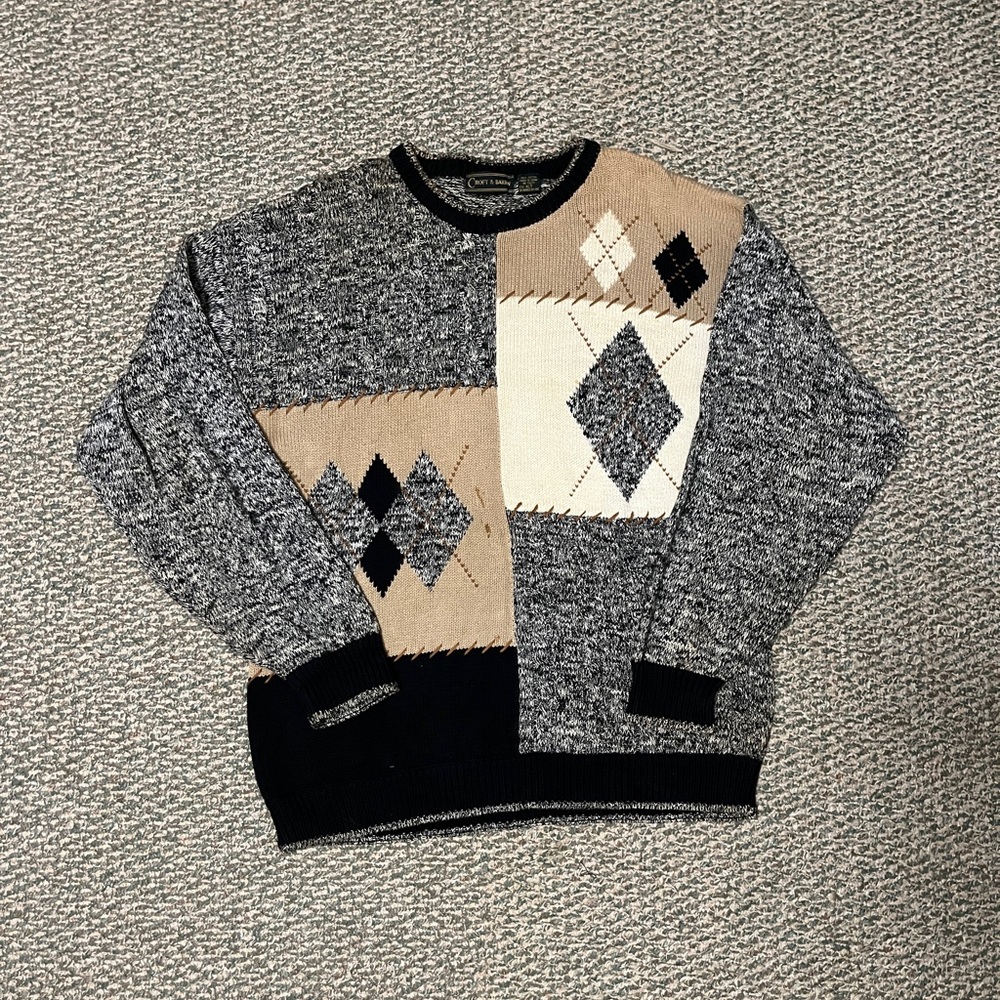 Croft & Barrow Black and Gray Crewneck Sweater Argyle Design